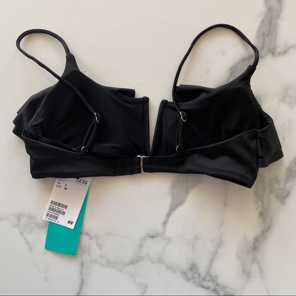 NWT H&M Black Bikini Top (Size 6) - Picture 4 of 6